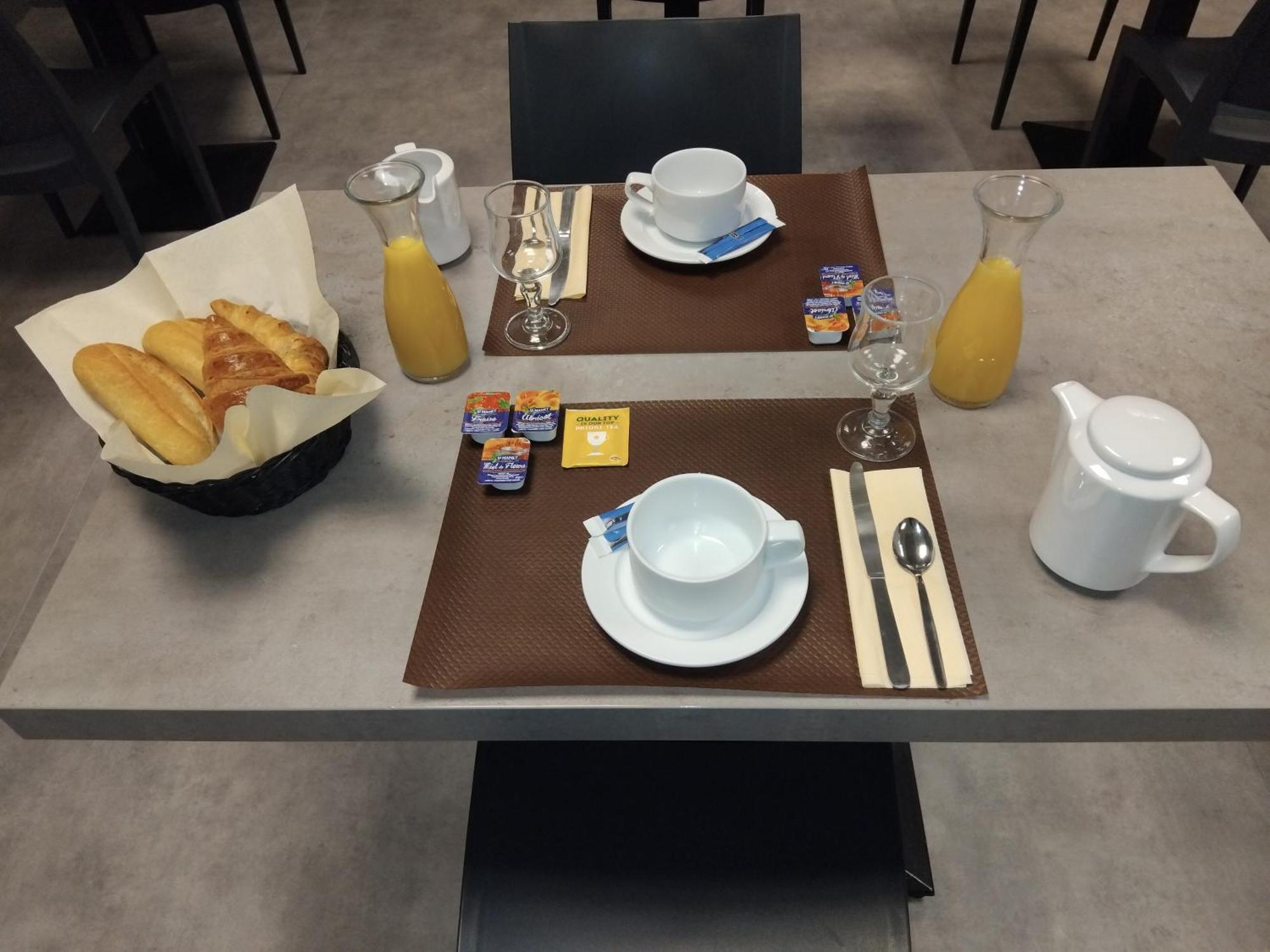 Évreux Be Myhotel מראה חיצוני תמונה